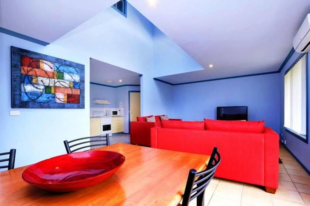 Phillip Island Off-Track Accommodation Cowes Exteriör bild