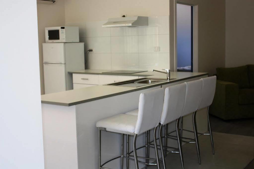 Phillip Island Off-Track Accommodation Cowes Exteriör bild