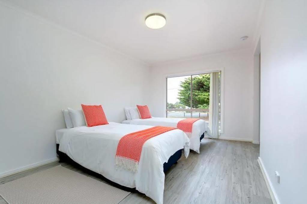 Phillip Island Off-Track Accommodation Cowes Exteriör bild